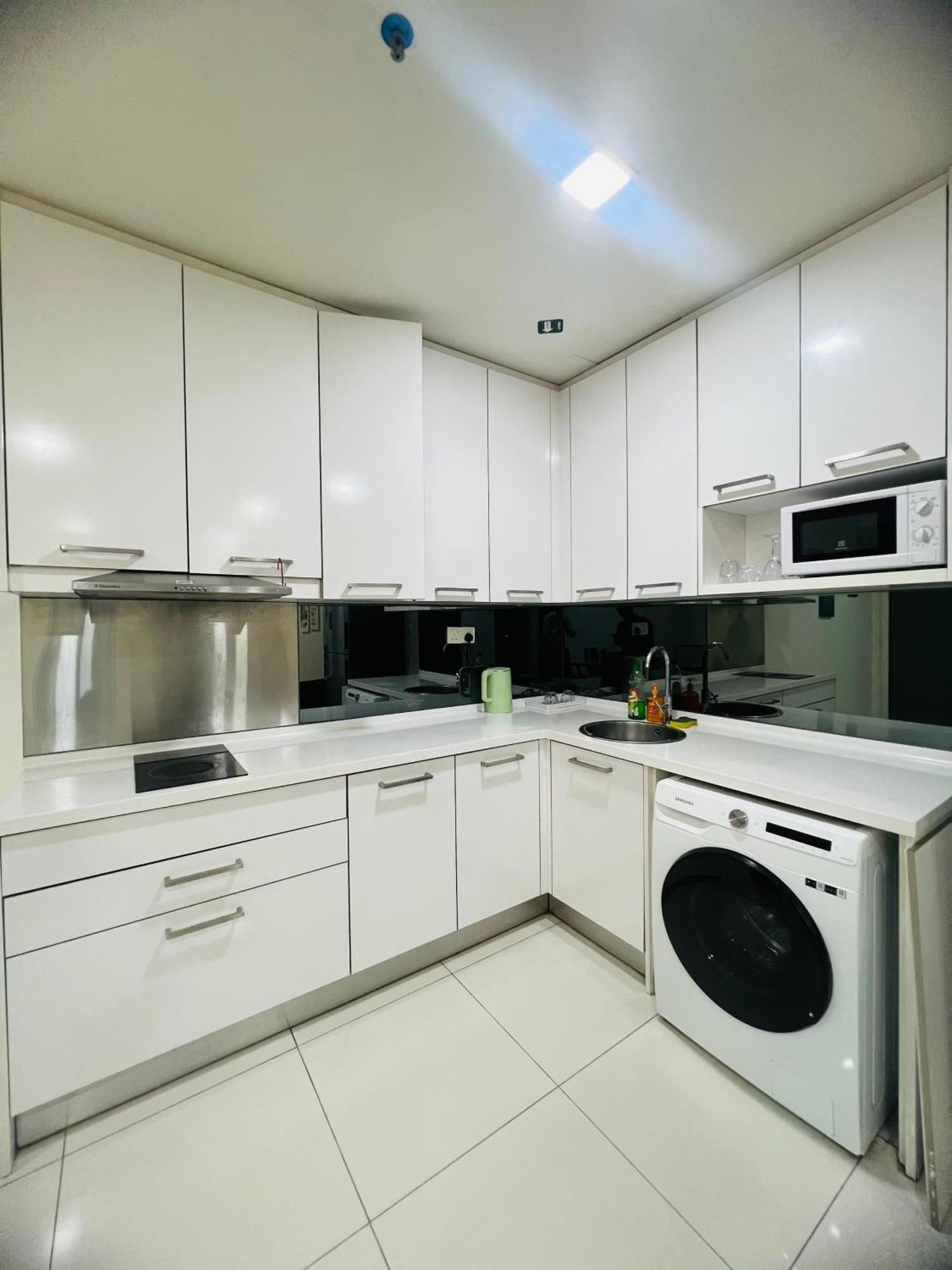 Summer Suites Klcc By Classy Κουάλα Λουμπούρ Εξωτερικό φωτογραφία
